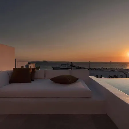 Отель Porto Mykonos 4*