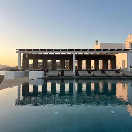 Porto Mykonos 4*