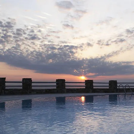 Porto Mykonos Ξενοδοχείο 4*